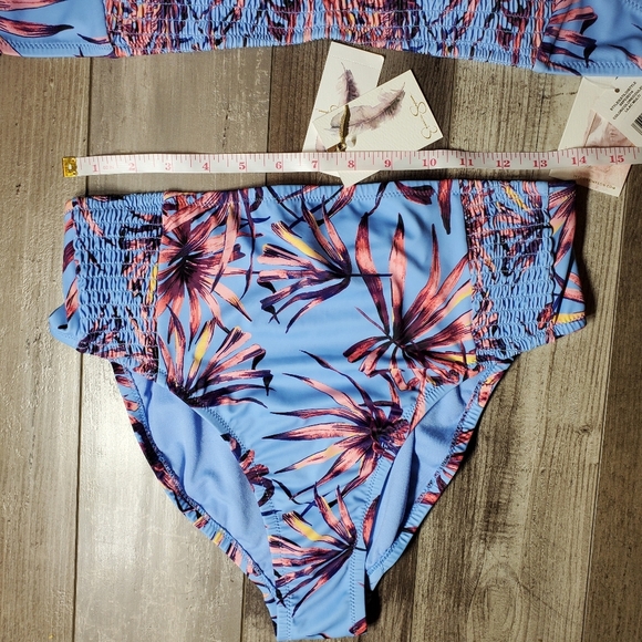 NWT Jessica Simpson Lilac Tropical Floral High Waisted Smocked Bikini Set Medium - Picture 6 of 16